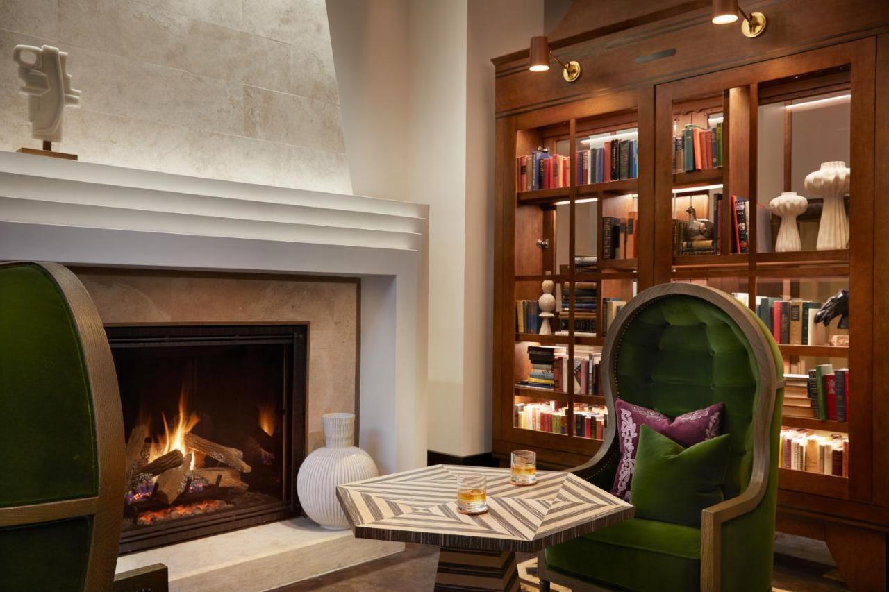 ザ プラザ ホテル パイオニア パーク エル・パソ エクステリア 写真 Library at The Ivy Hotel